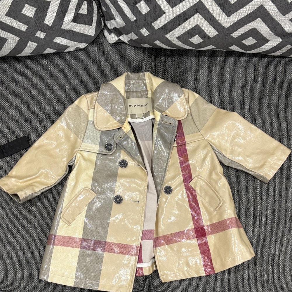 Burberry Kids Glossed Beige Plaid Coat with Burgundy Trim